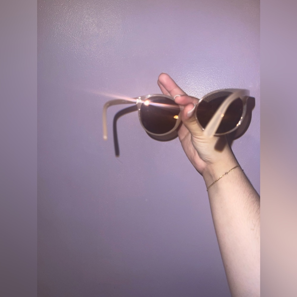 Sunglasses - Picture 2 of 3